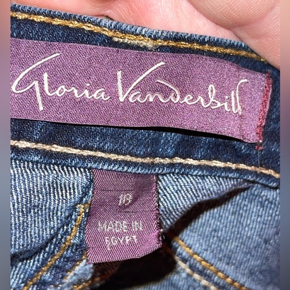 Gloria Vanderbilt Amanda jeans - Picture 5 of 8